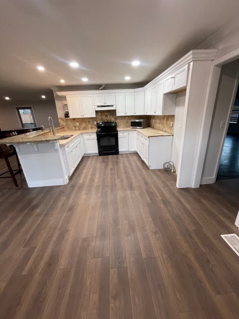 Winder House: 806 clyde boyd rd