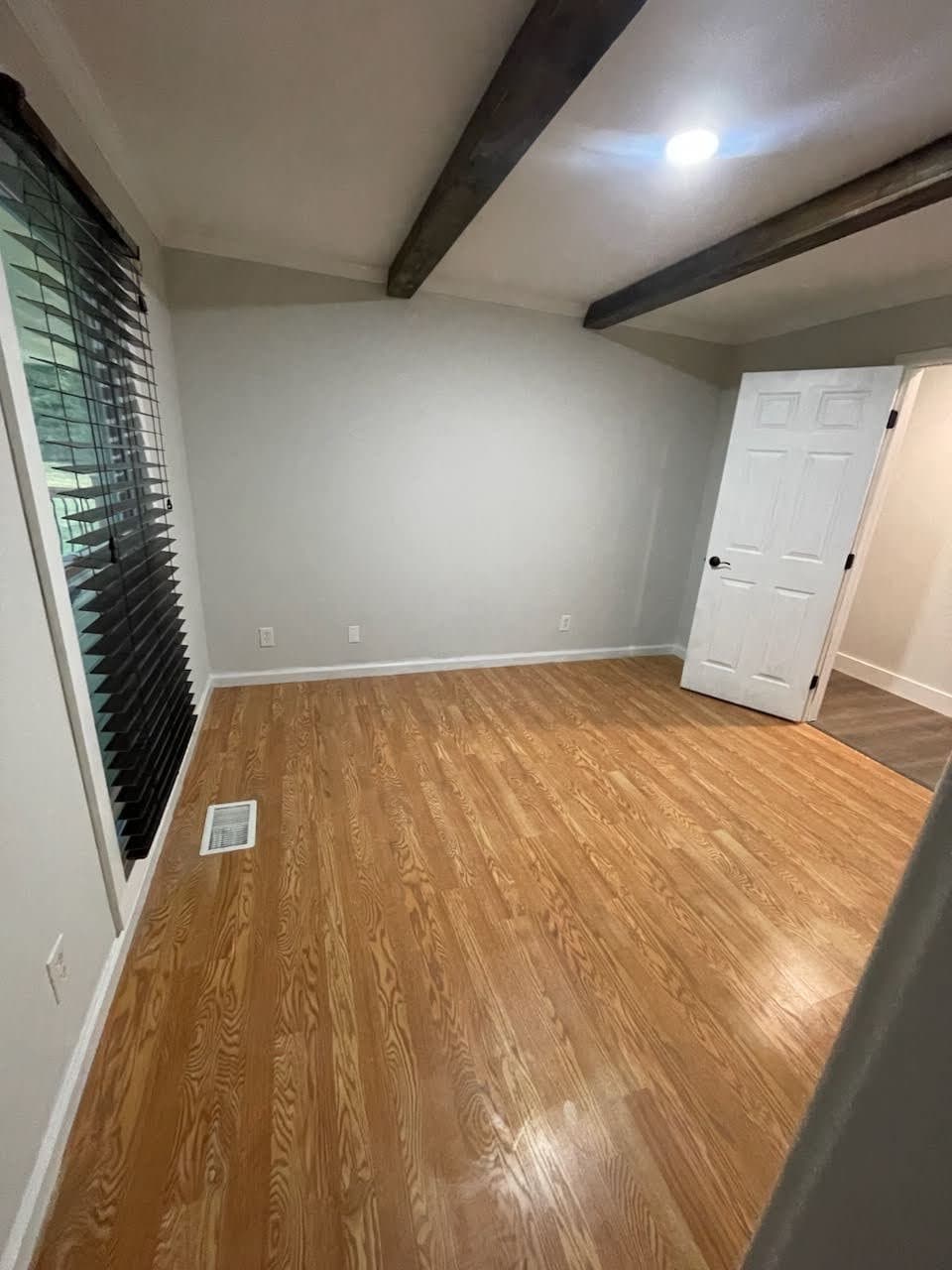 Winder House: 806 clyde boyd rd