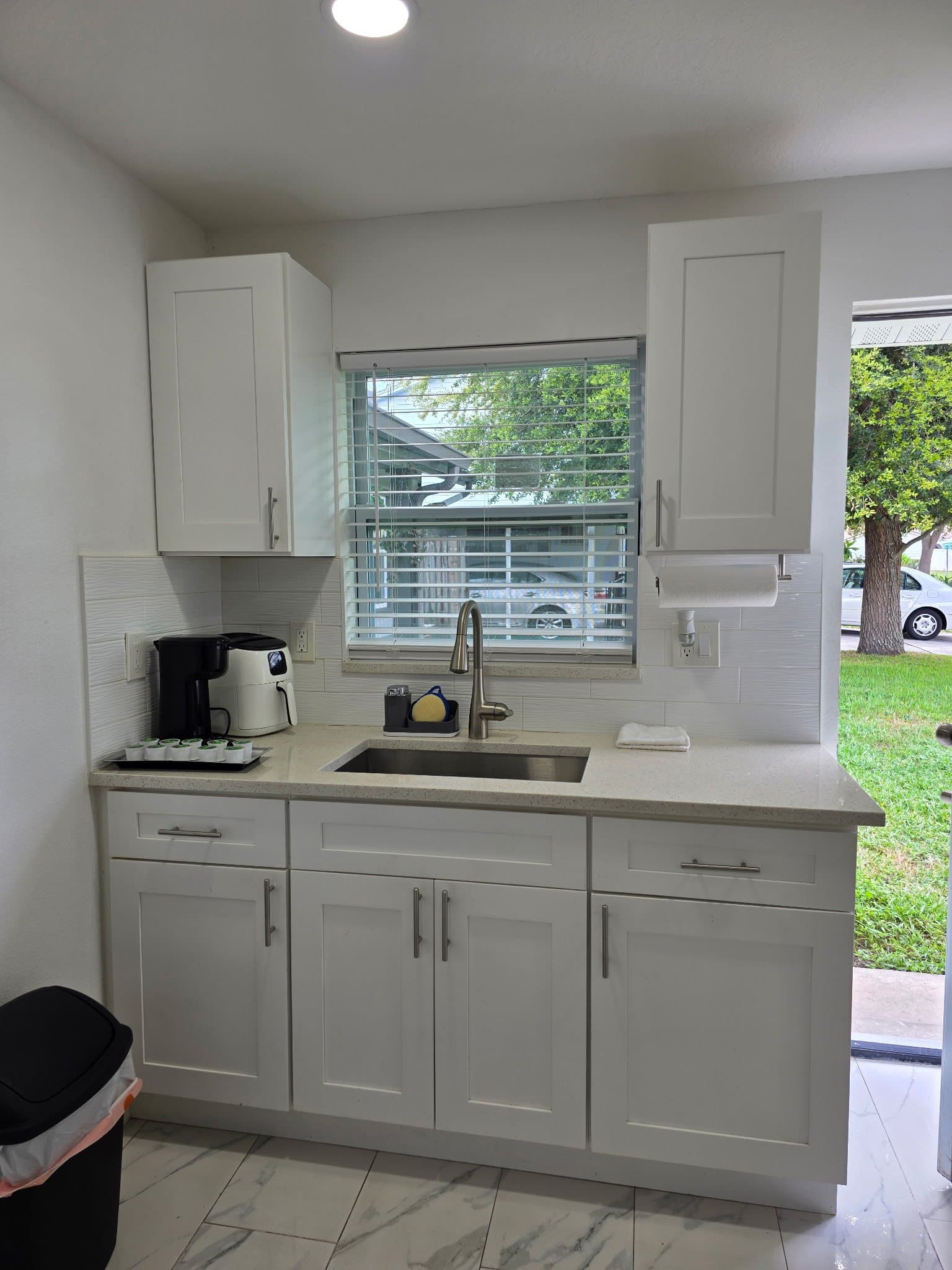 Tampa Single Room: 32 River Cove Dr