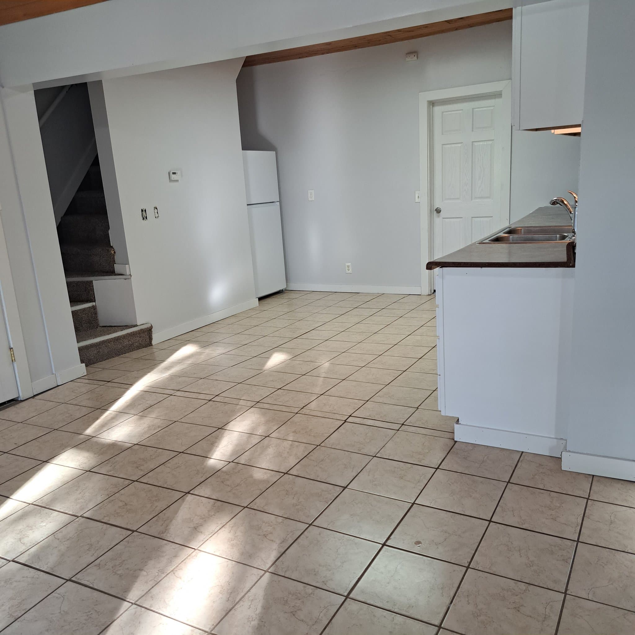 New Prague House: 502 1st Ave NW