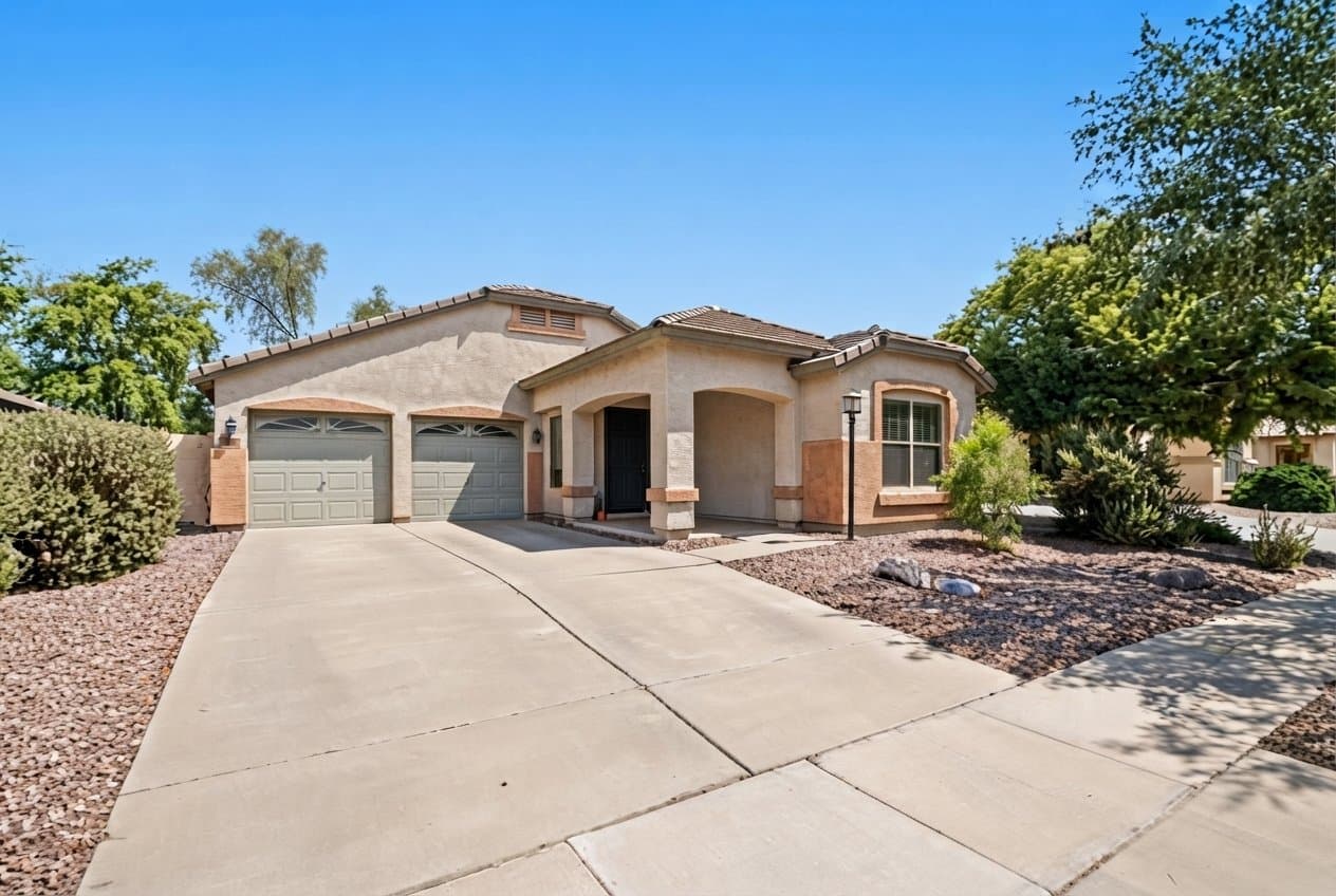 Gilbert House: 3336 E Joseph Way