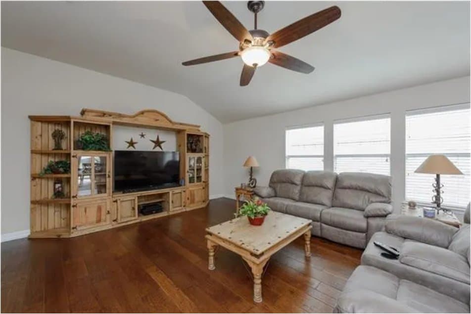 Fort Worth House: 4112 Heirship Ct