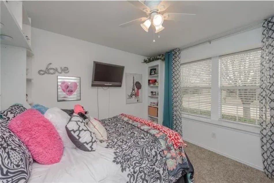 Fort Worth House: 4112 Heirship Ct