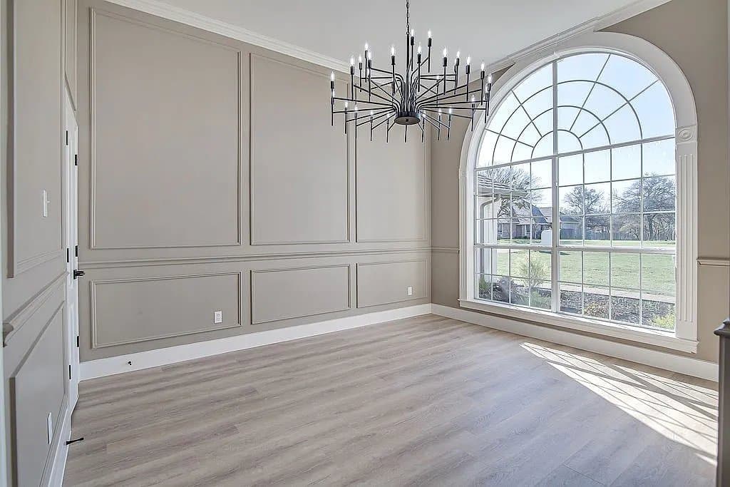 Weatehrford House: 125 Devon CT