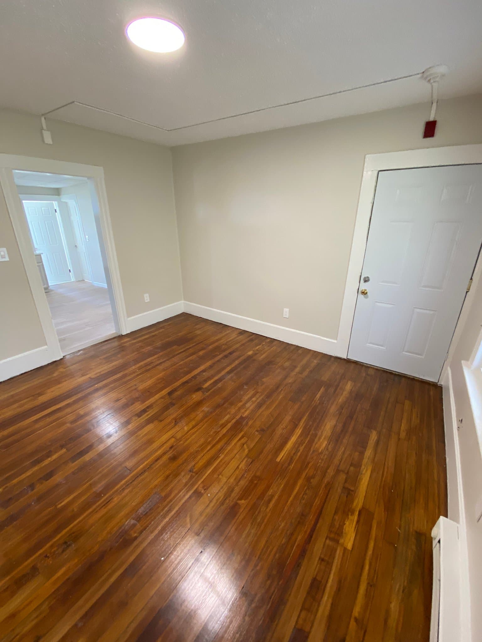 Newbritain Multiplex: 220 Kensington ave