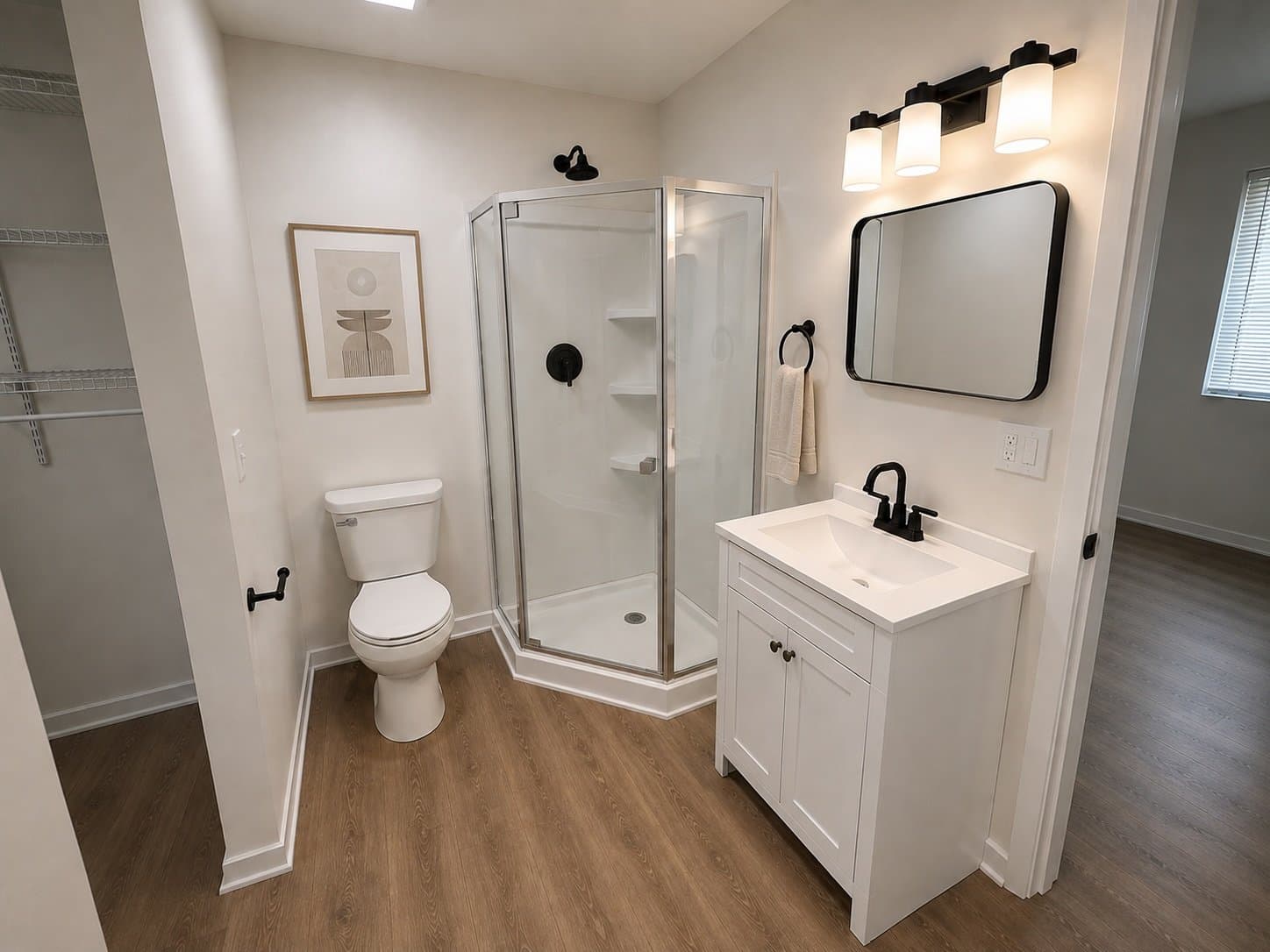 Farmington Apartment: 22013 Springbrook Ave