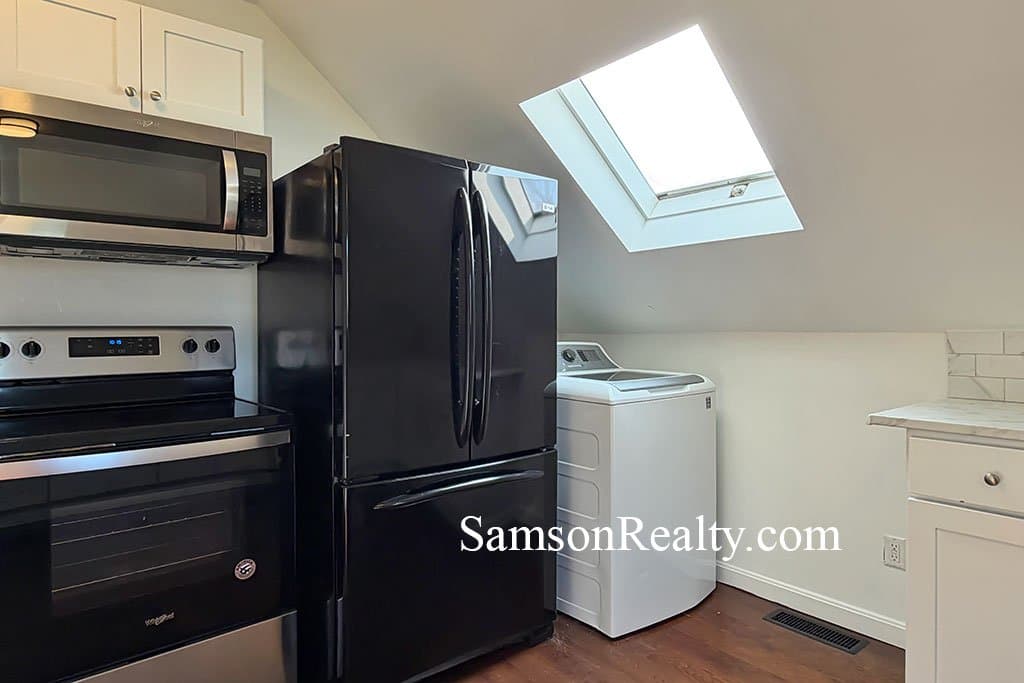 North Providence Condo: 416 Woodward
