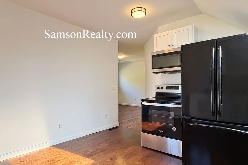 North Providence Condo: 416 Woodward