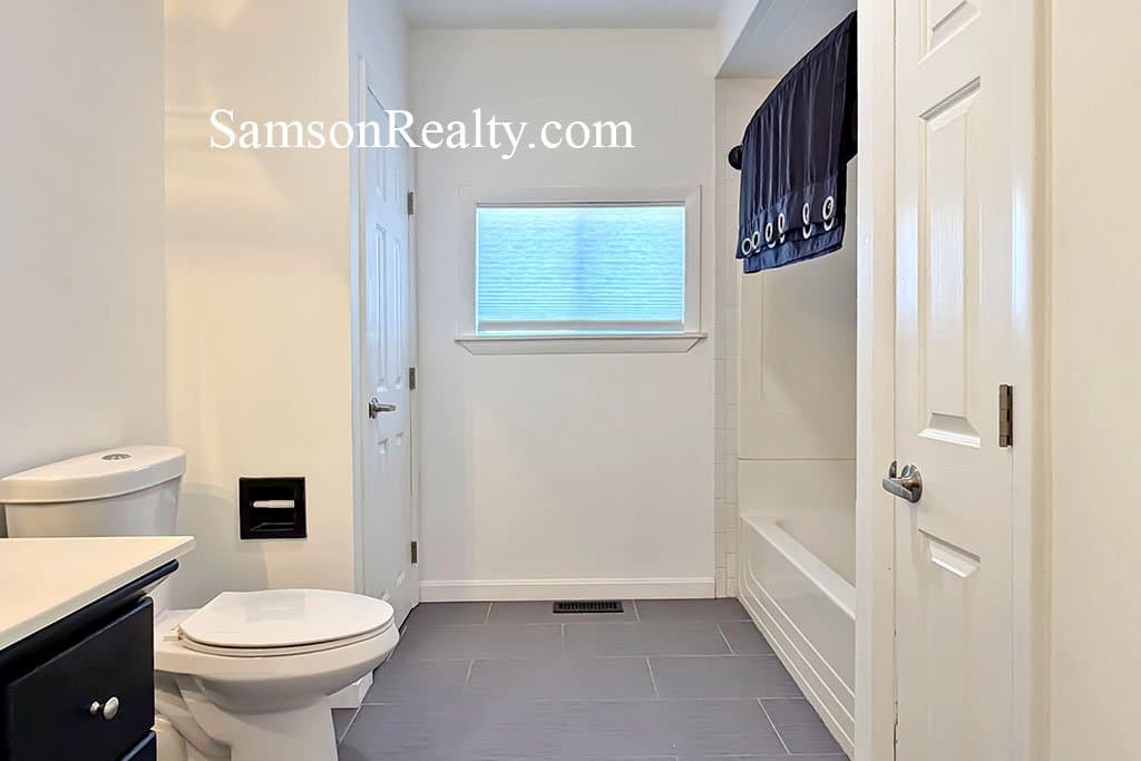 North Providence Condo: 416 Woodward