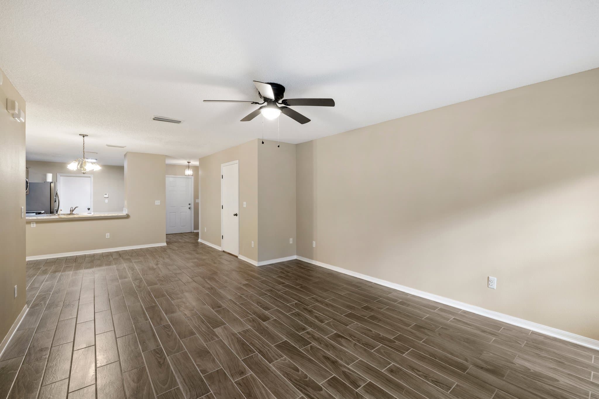 Jacksonville Townhome: 7705 Highchair Ln