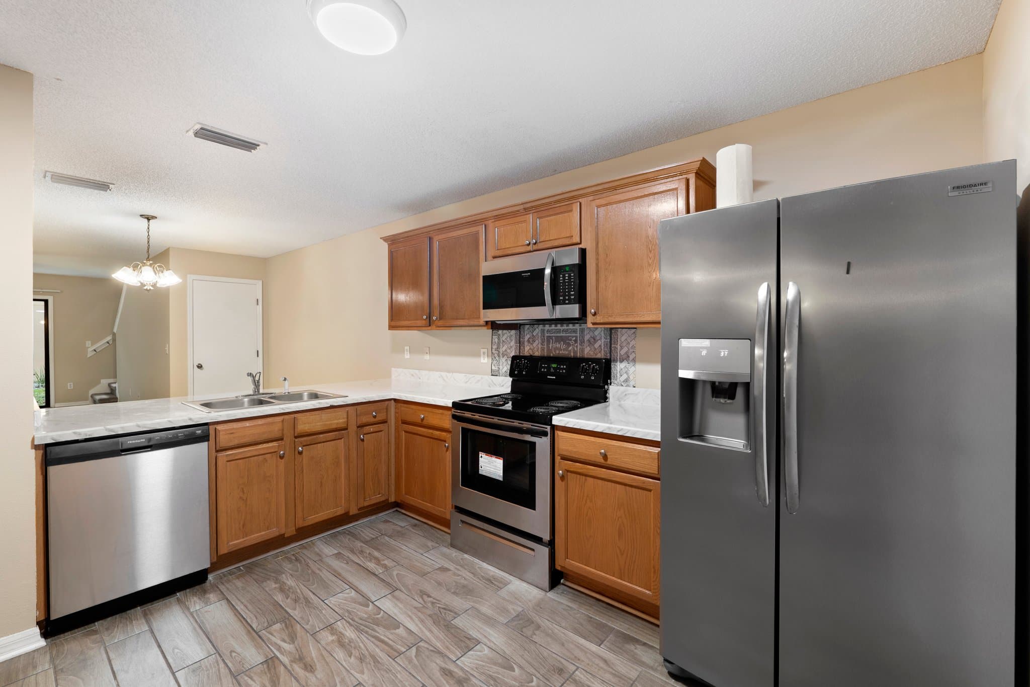 Jacksonville Townhome: 7705 Highchair Ln