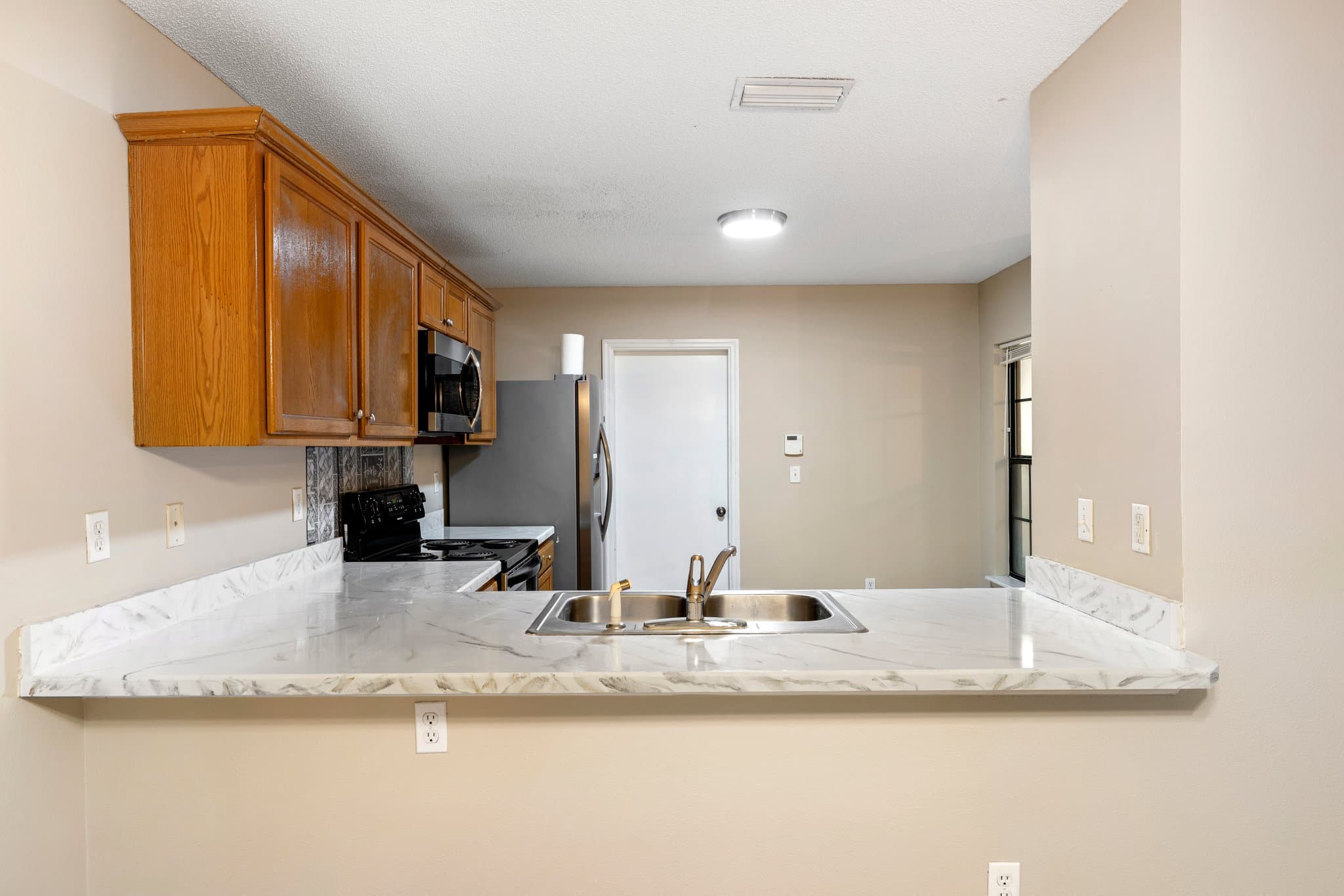 Jacksonville Townhome: 7705 Highchair Ln