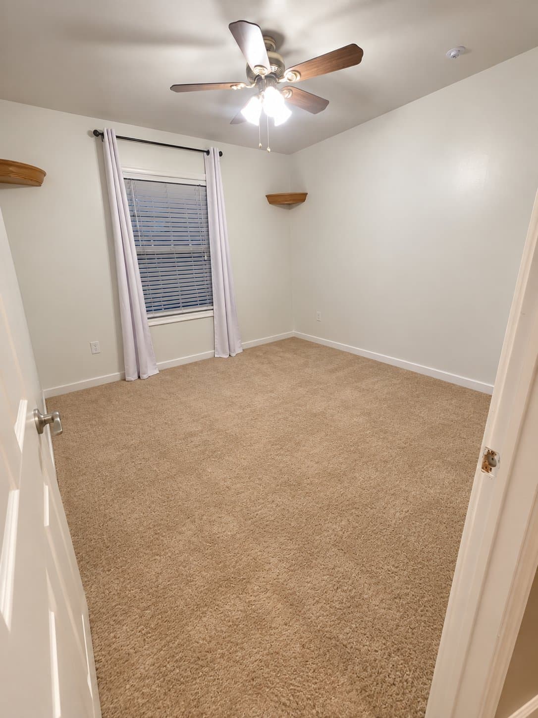 Frederick Single Room: 2024 Malvern Way