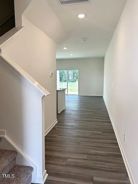Wilson Townhome: 3513-d Walker Drive, West
