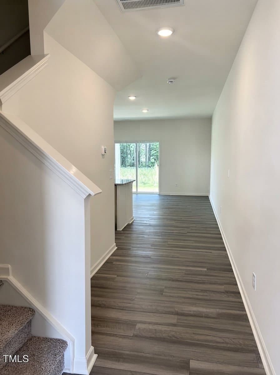 Wilson Townhome: 3513-d Walker Drive, West
