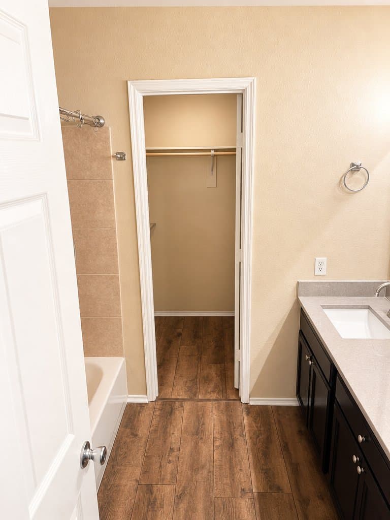 Weatherford Multiplex: 131 Lindas Creek Lane