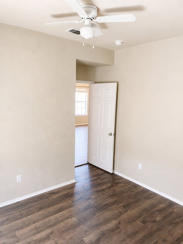Weatherford Multiplex: 131 Lindas Creek Lane