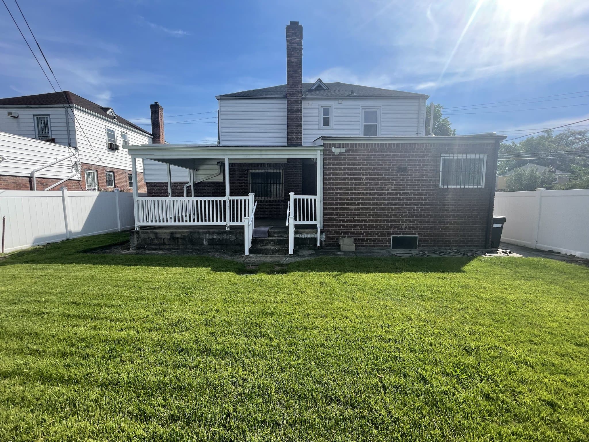 Laurelton House: 12908 Francis Lewis Blvd