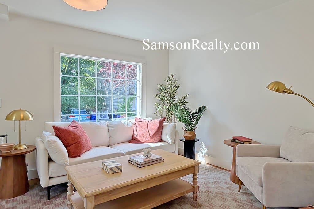 Providence Condo: 54 GRAND VIEW