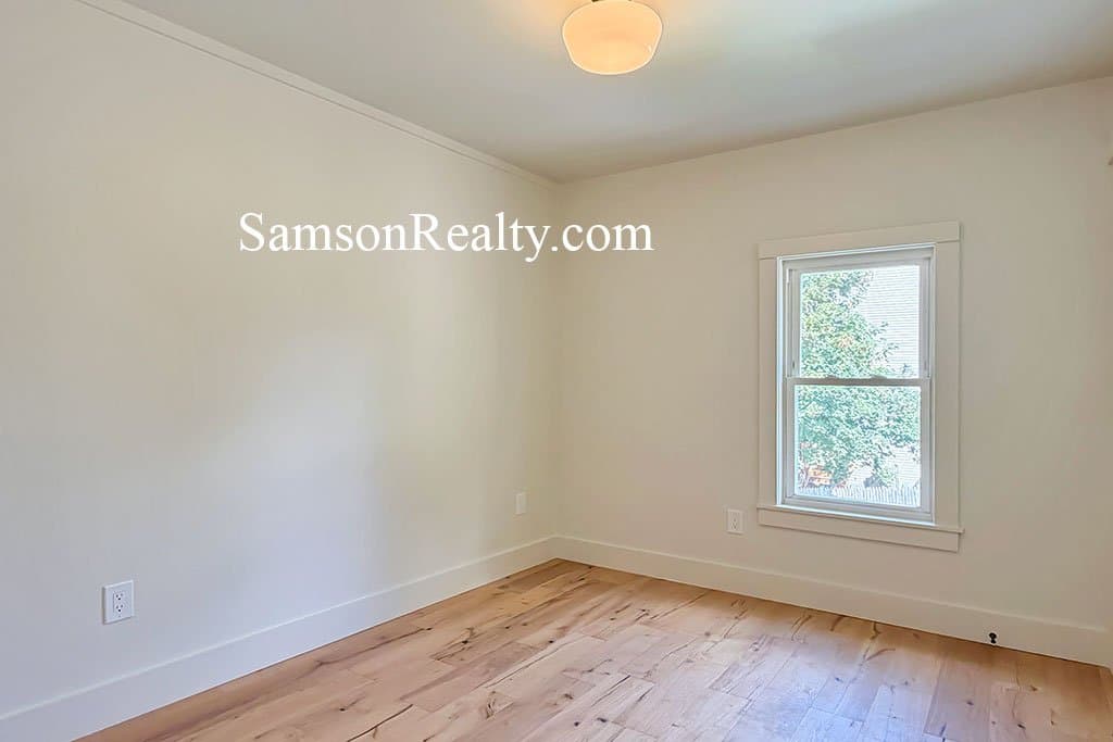 Providence Condo: 54 GRAND VIEW
