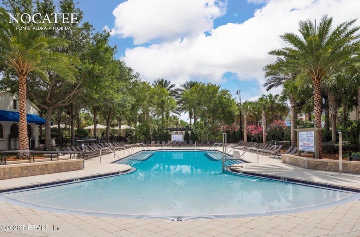 Ponte Vedra House: 319 Millenia Dr