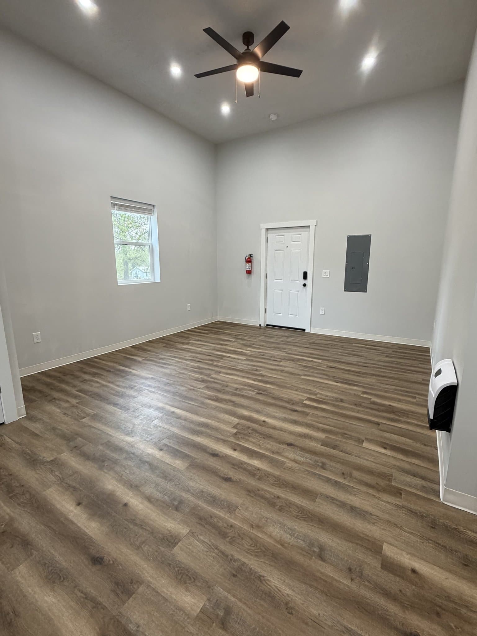 Worthington Multiplex: 105 School House Ln
