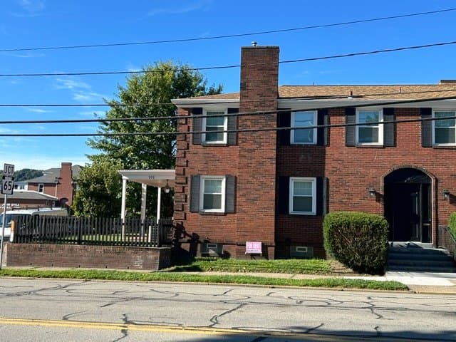 Ambridge Multiplex: 101 8th Street
