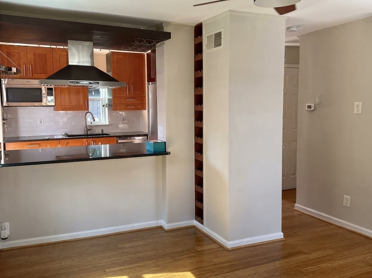 Arlington House: 840 S Highland St,