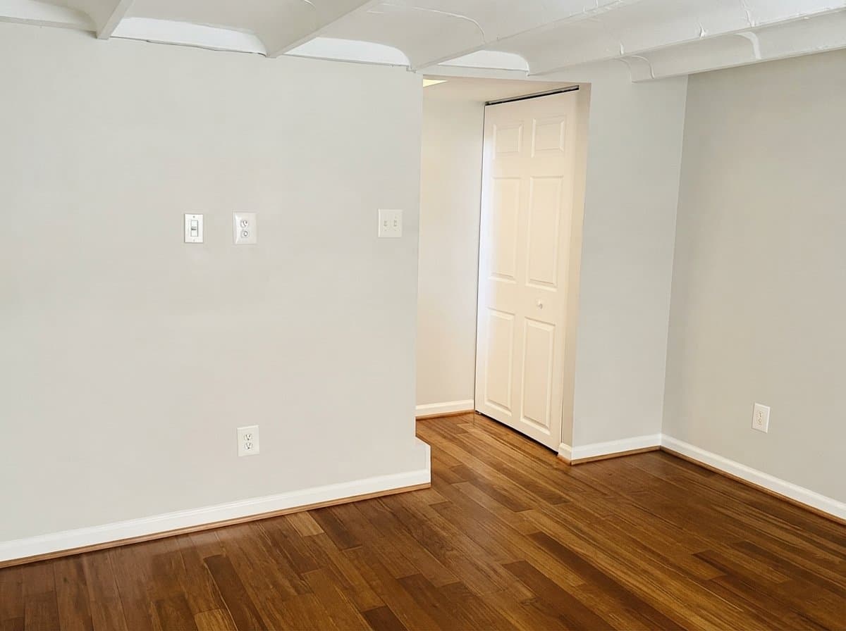 Arlington House: 840 S Highland St,