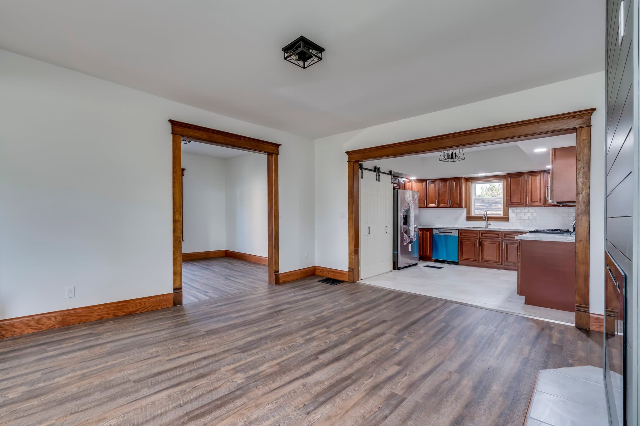 Gouverneur House: 34 South St