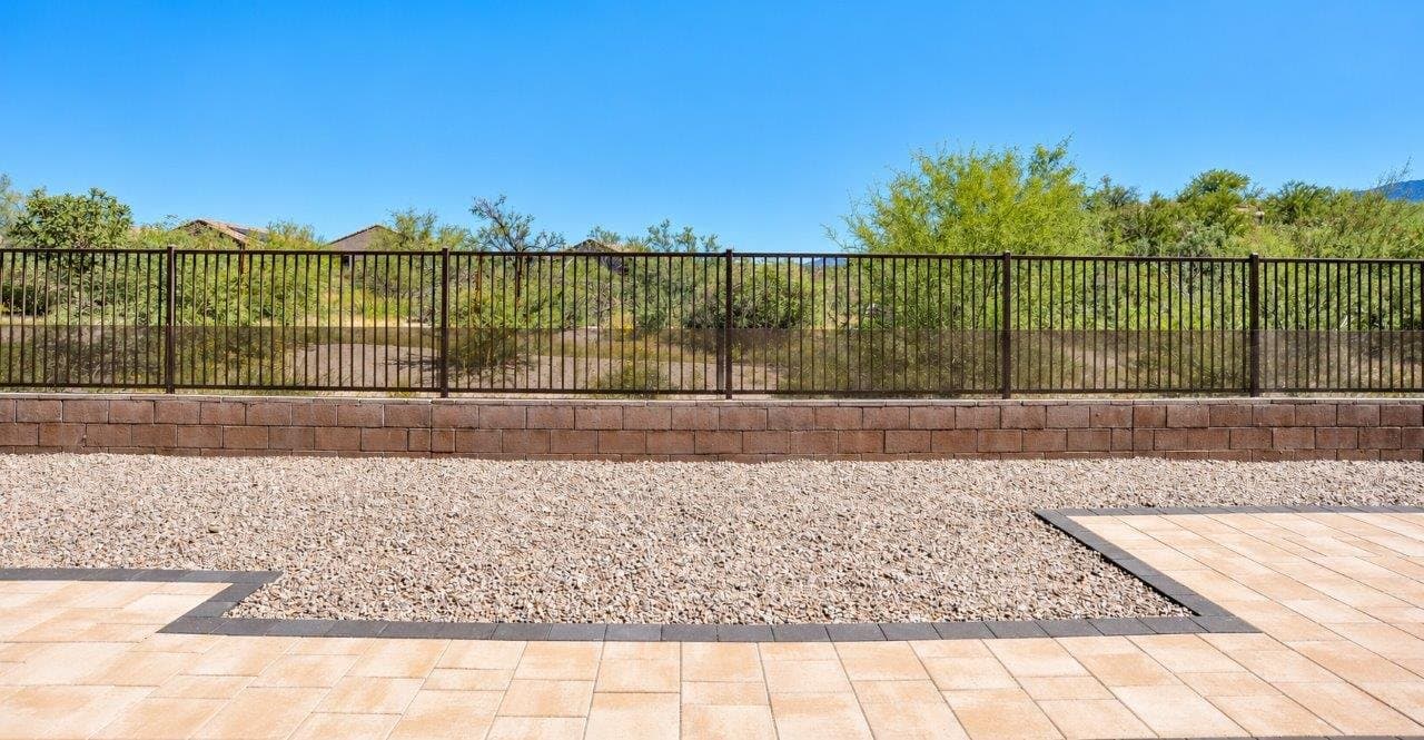 tucson House: 13266 N Galena Trl