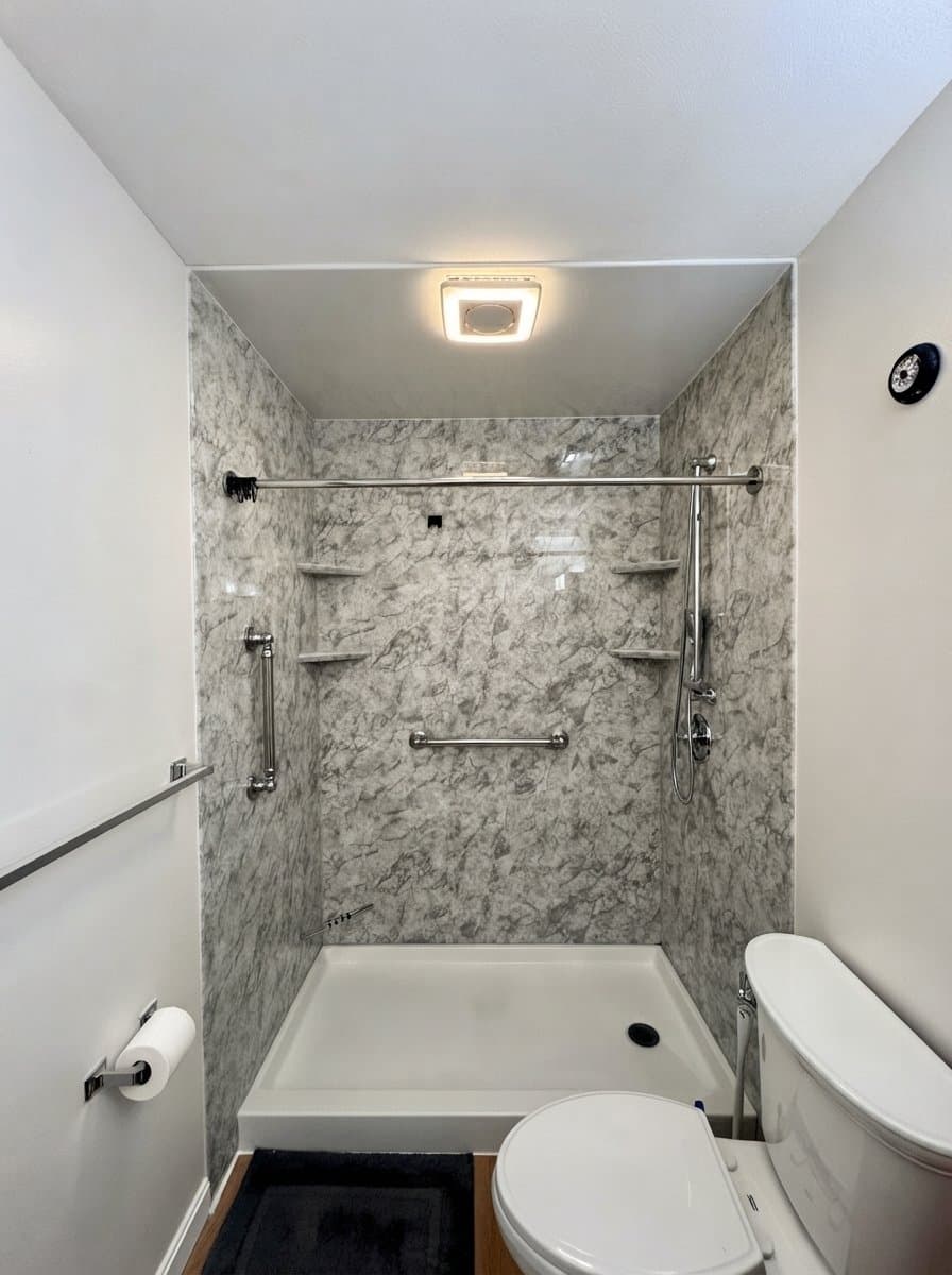 Dracut Condo: 84 Tennis Plaza Rd
