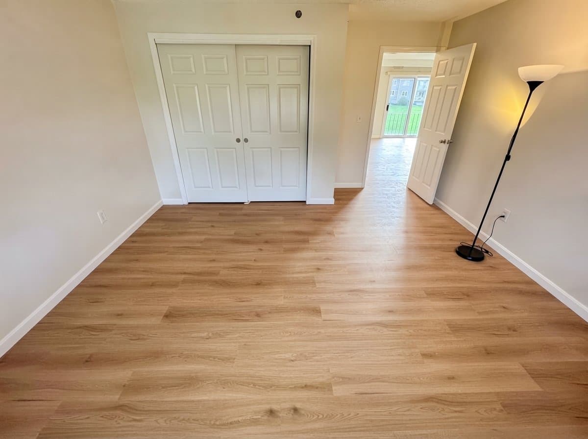 Dracut Condo: 84 Tennis Plaza Rd