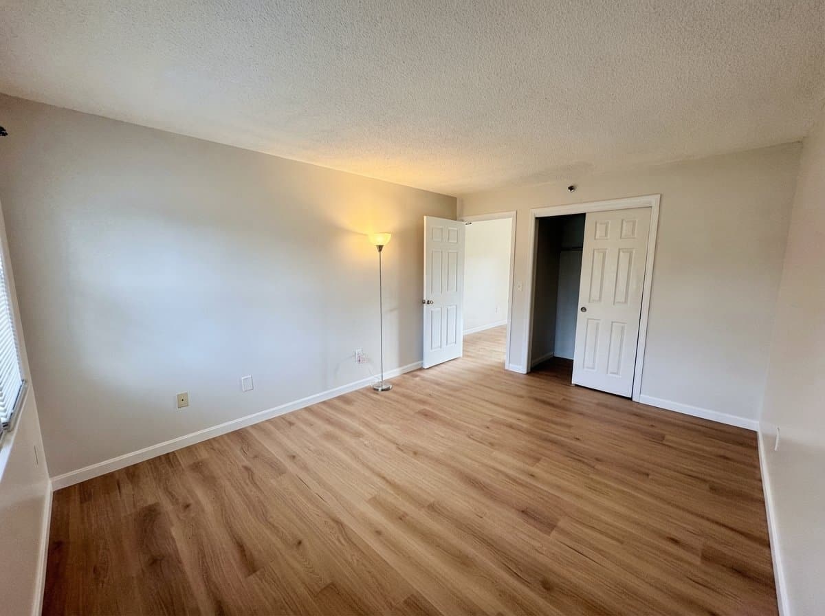 Dracut Condo: 84 Tennis Plaza Rd