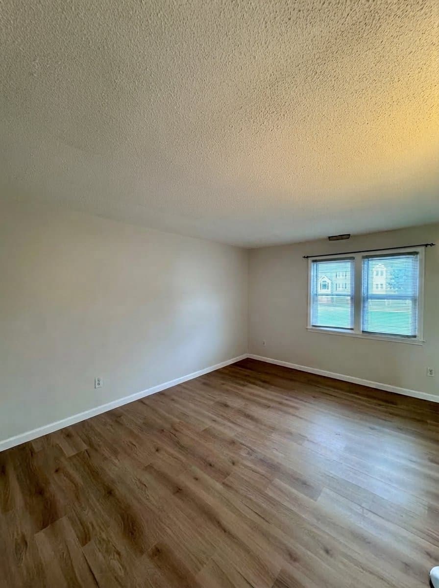 Dracut Condo: 84 Tennis Plaza Rd