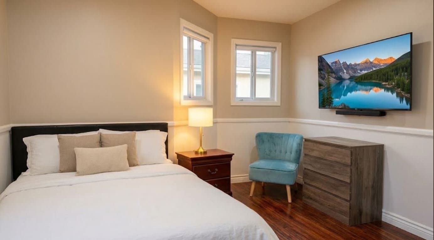Huntington Beach Single Room: 22322 Wallingford Lane
