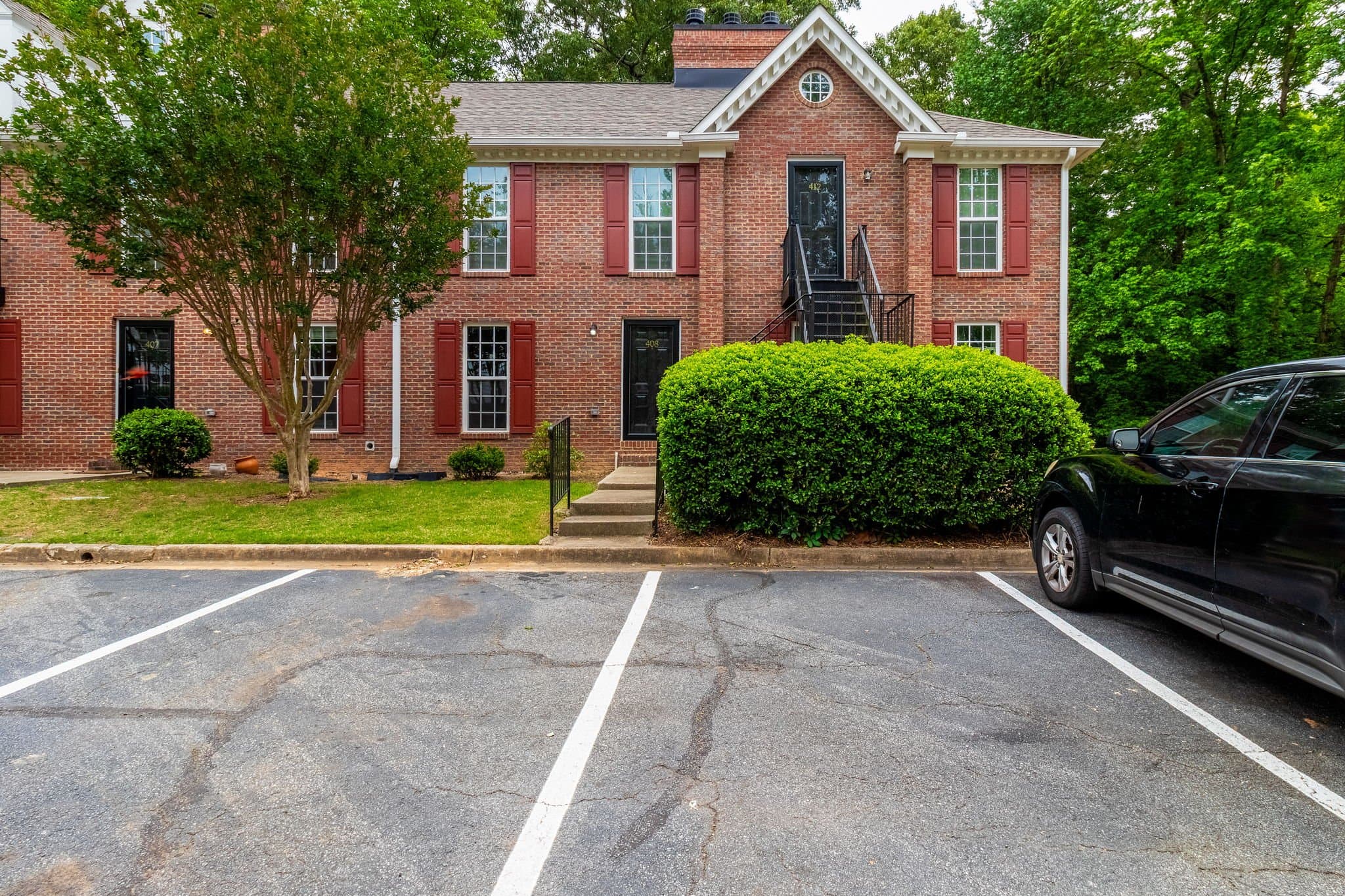 Marietta Condo: 1166 Booth Rd SW