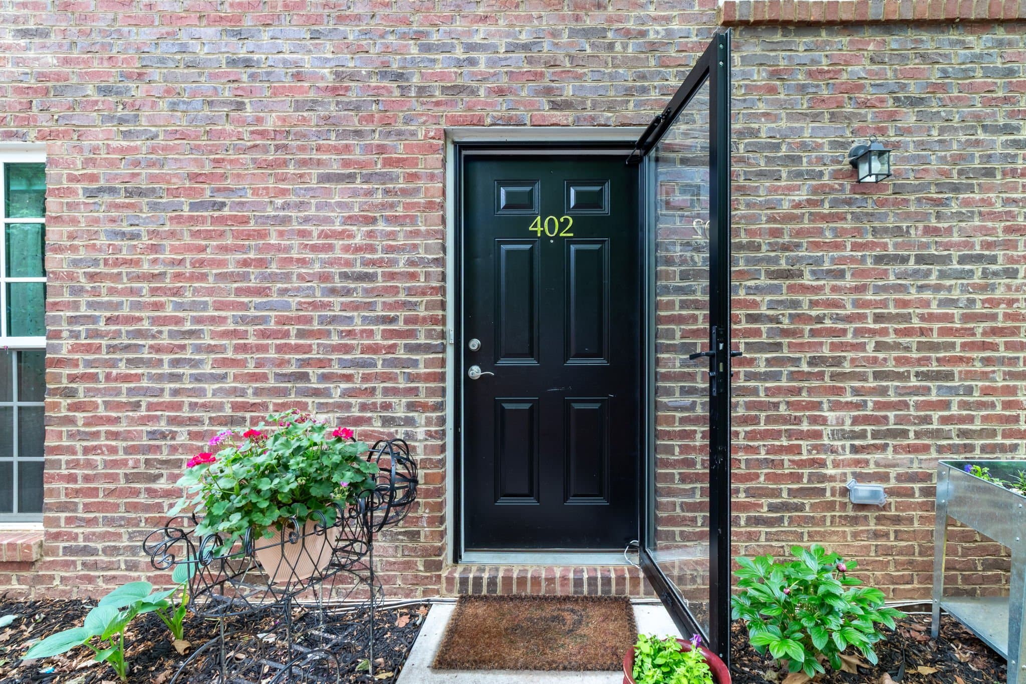 Marietta Condo: 1166 Booth Rd SW
