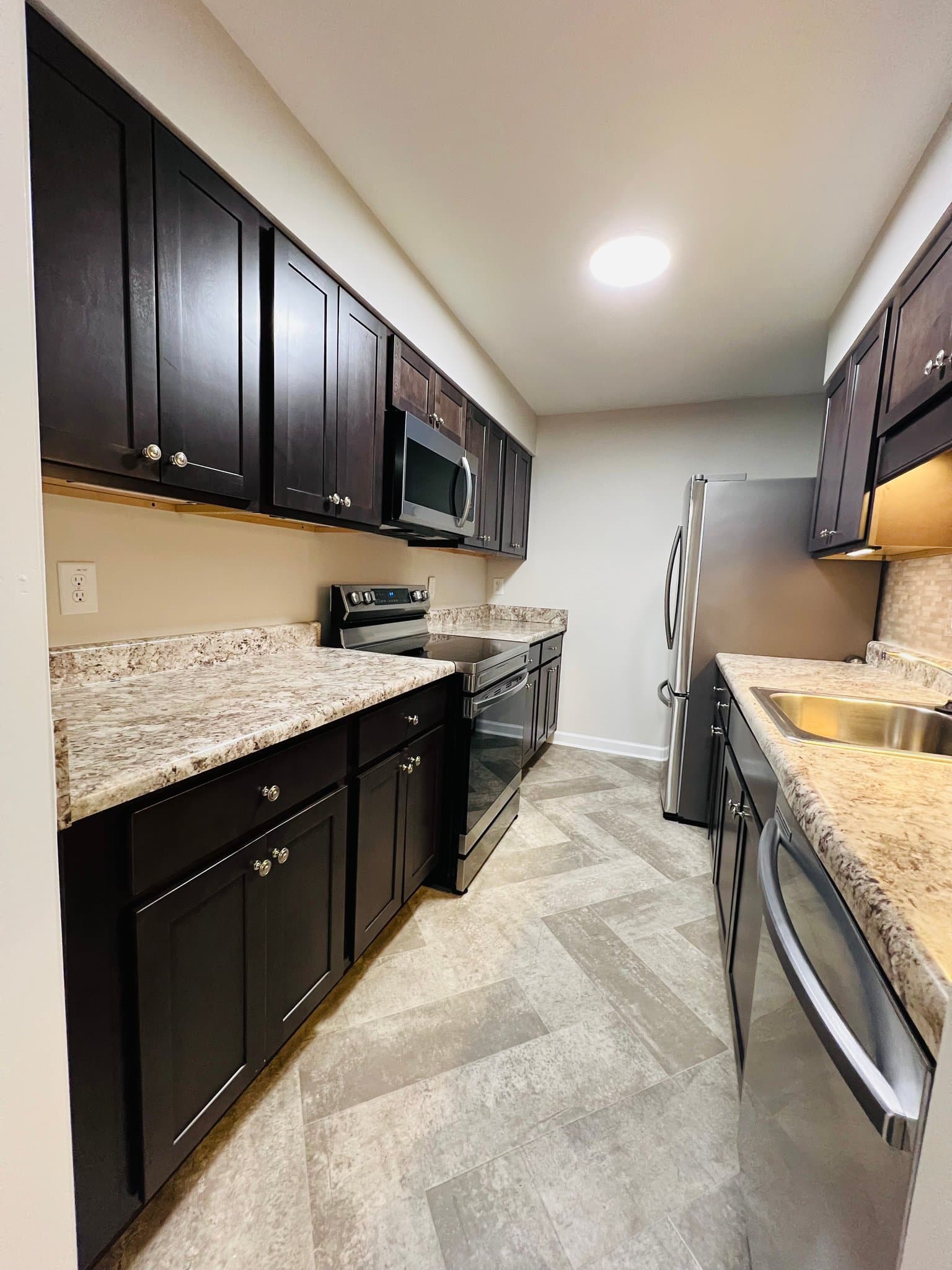 Marietta Condo: 1166 Booth Rd SW
