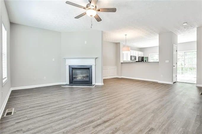 Atlanta Townhome: 754 Celeste Ln SW