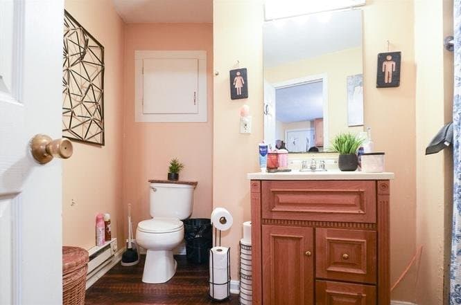 Webster Apartment: 79-81 N. Main Street,