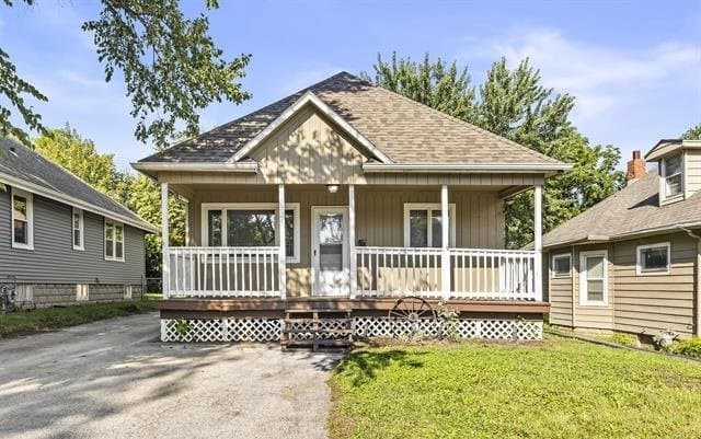 Omaha House: 3324 N 59th St