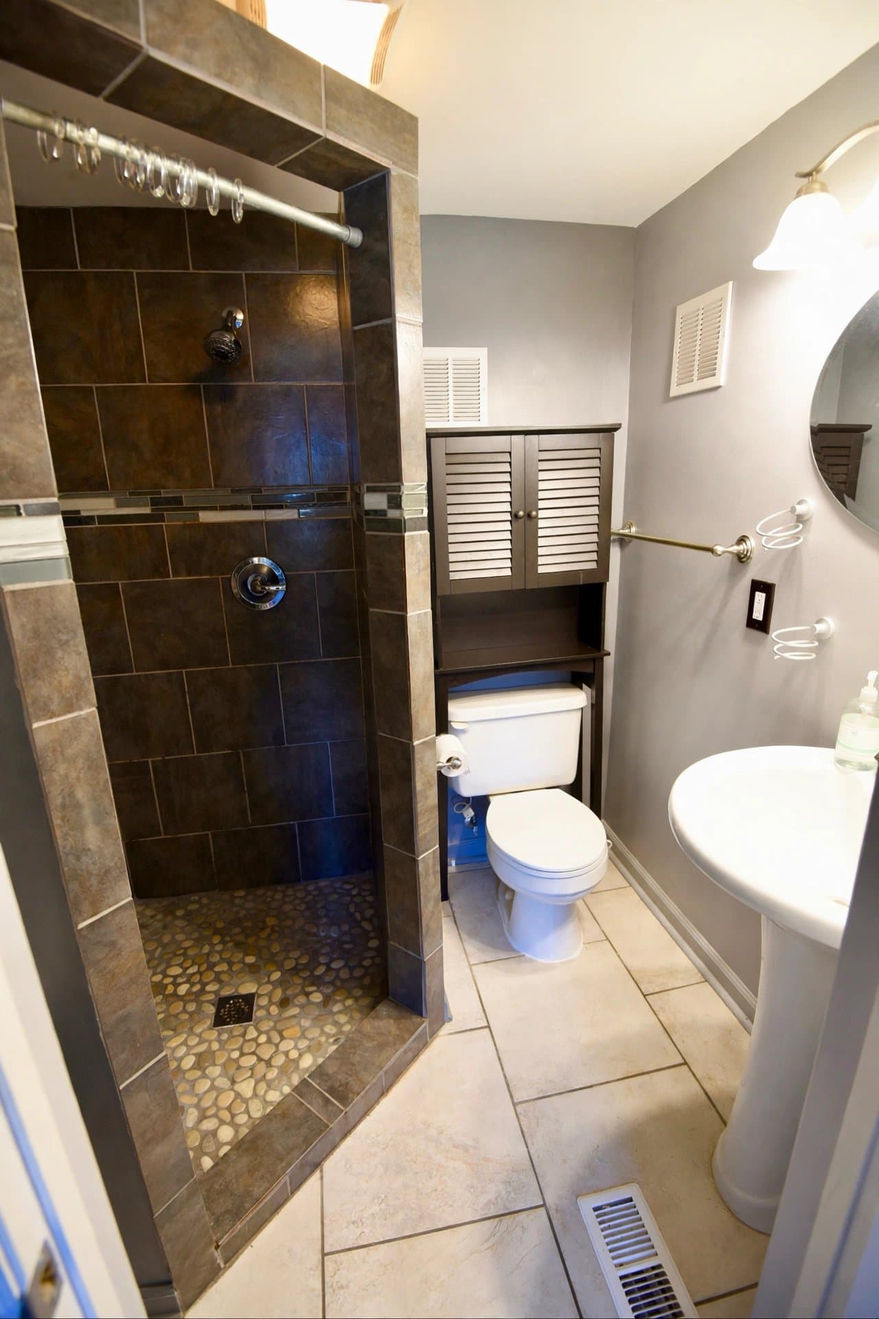 Nashville House: 1207 Keller Avenue