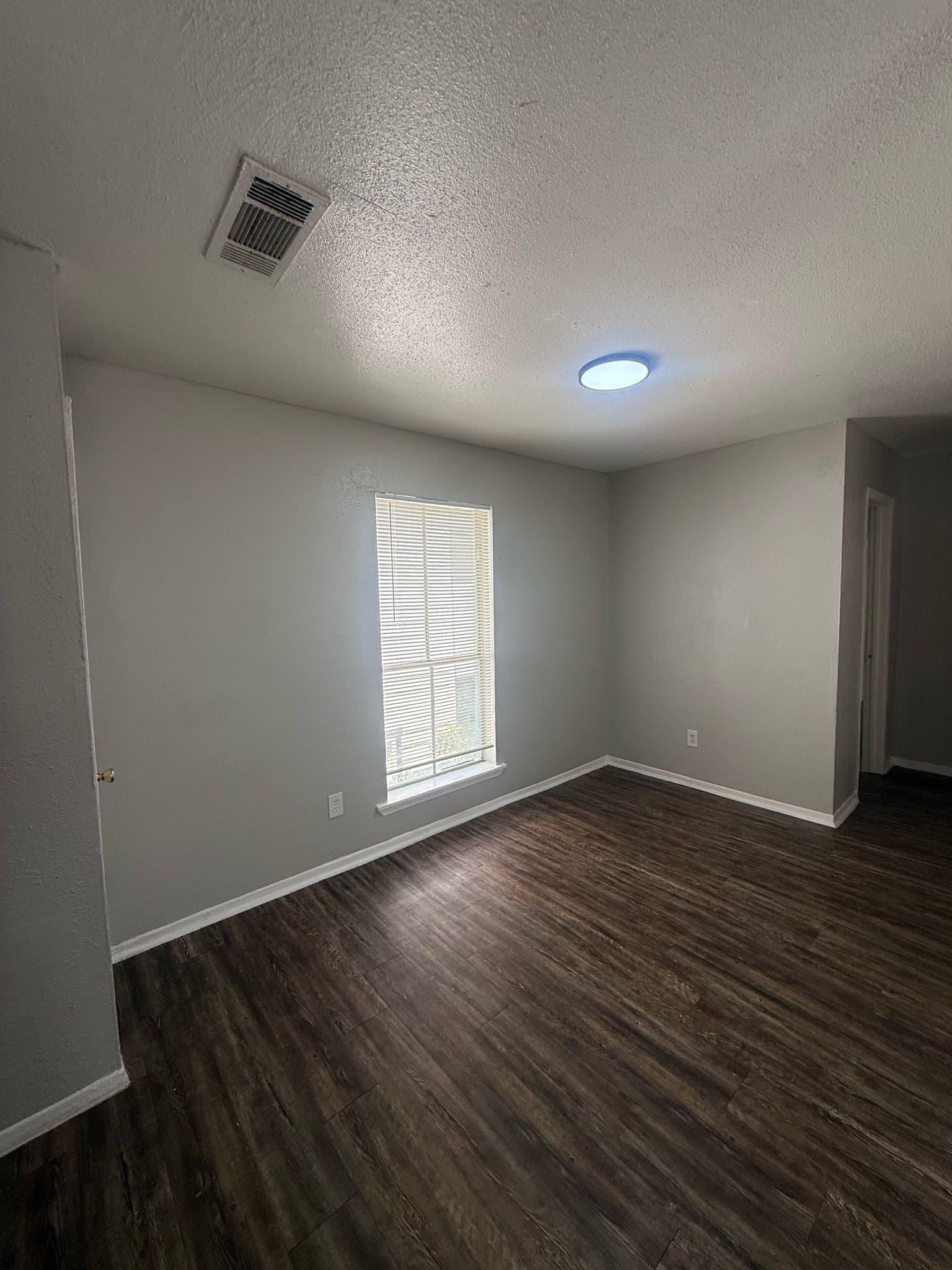 Houston Multiplex: 838 Oak St