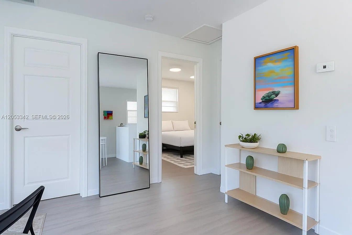 Fort Lauderdale Apartment: 605 SW 14th Ter