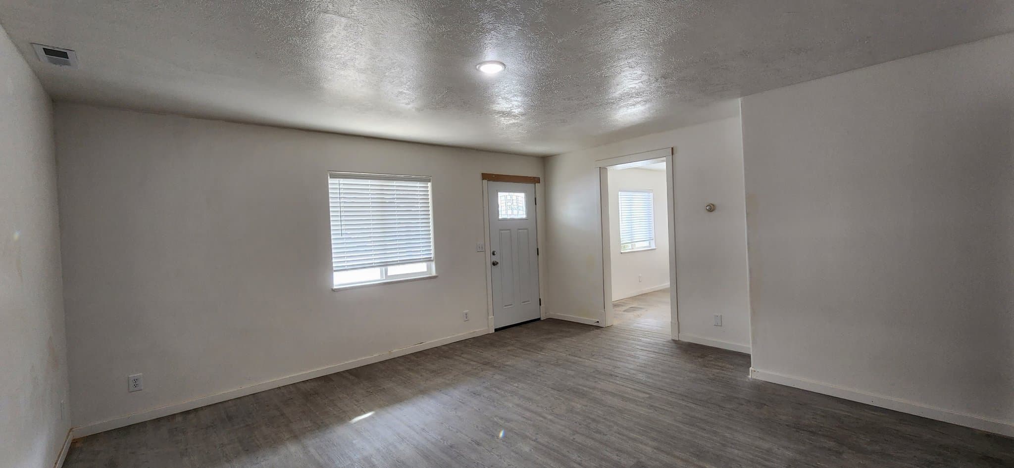 Logan Townhome: 557 W 600 N