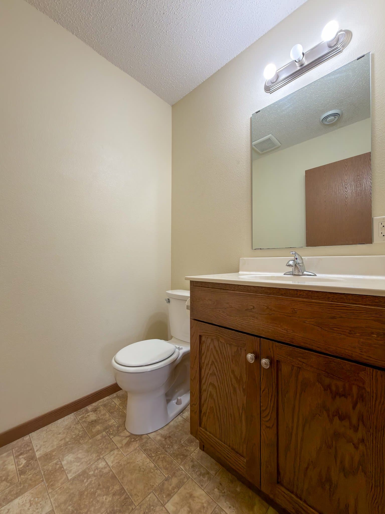 St. Joseph Townhome: 517 Faith Ln