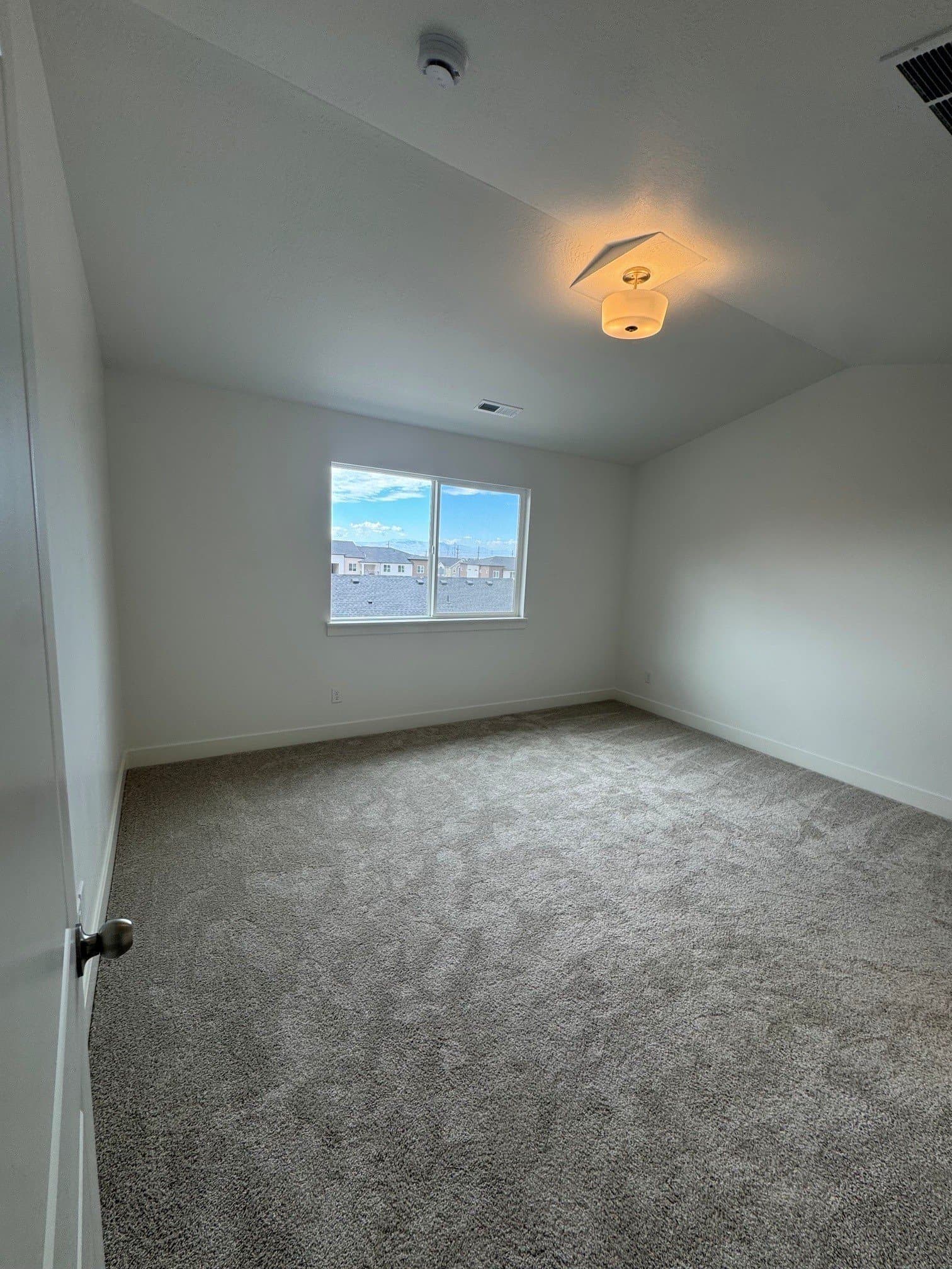 Mapleton Townhome: 4748 S Heartwood Rd