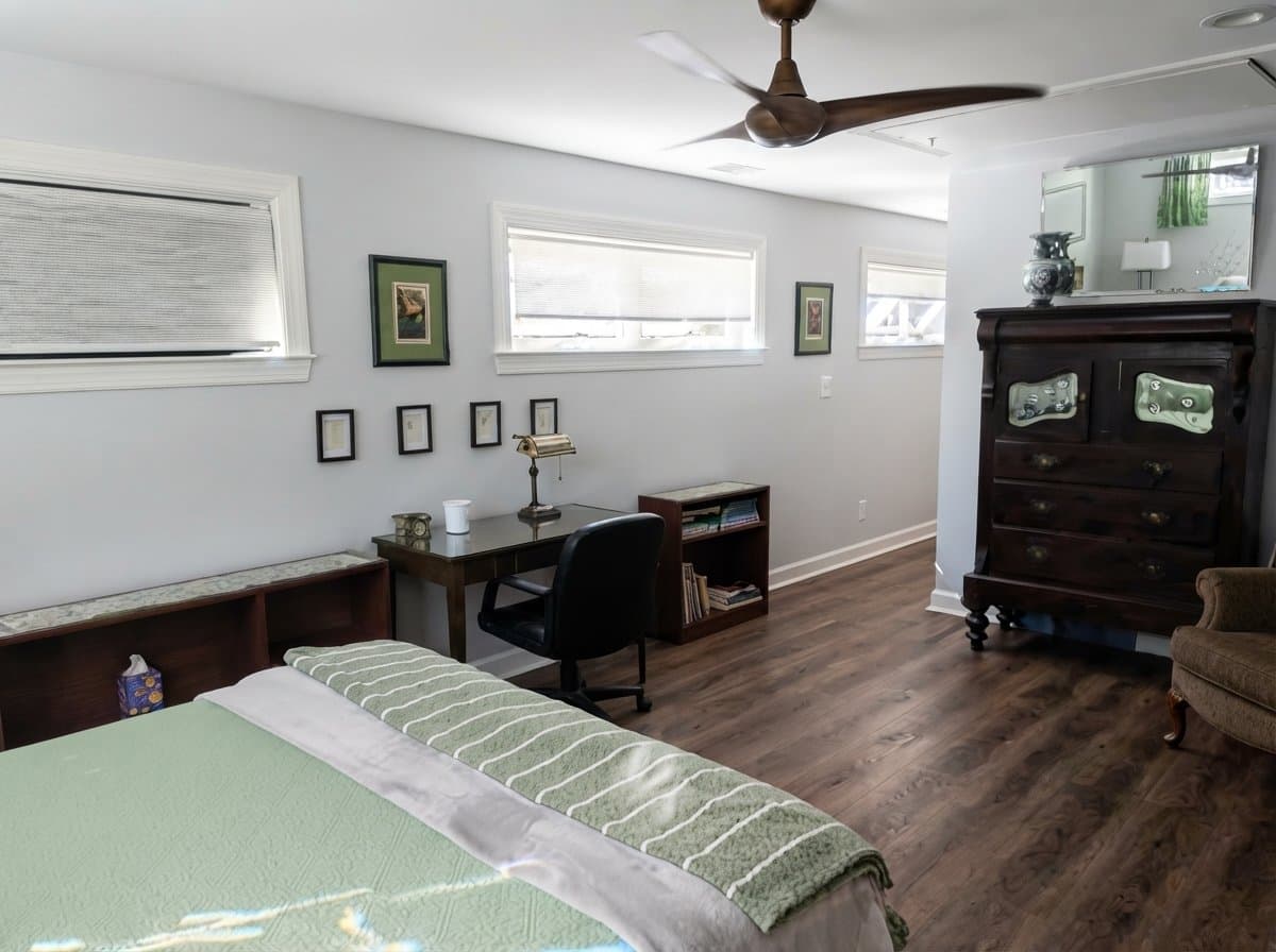 Savannah Apartment: 2066 Raskin Ave