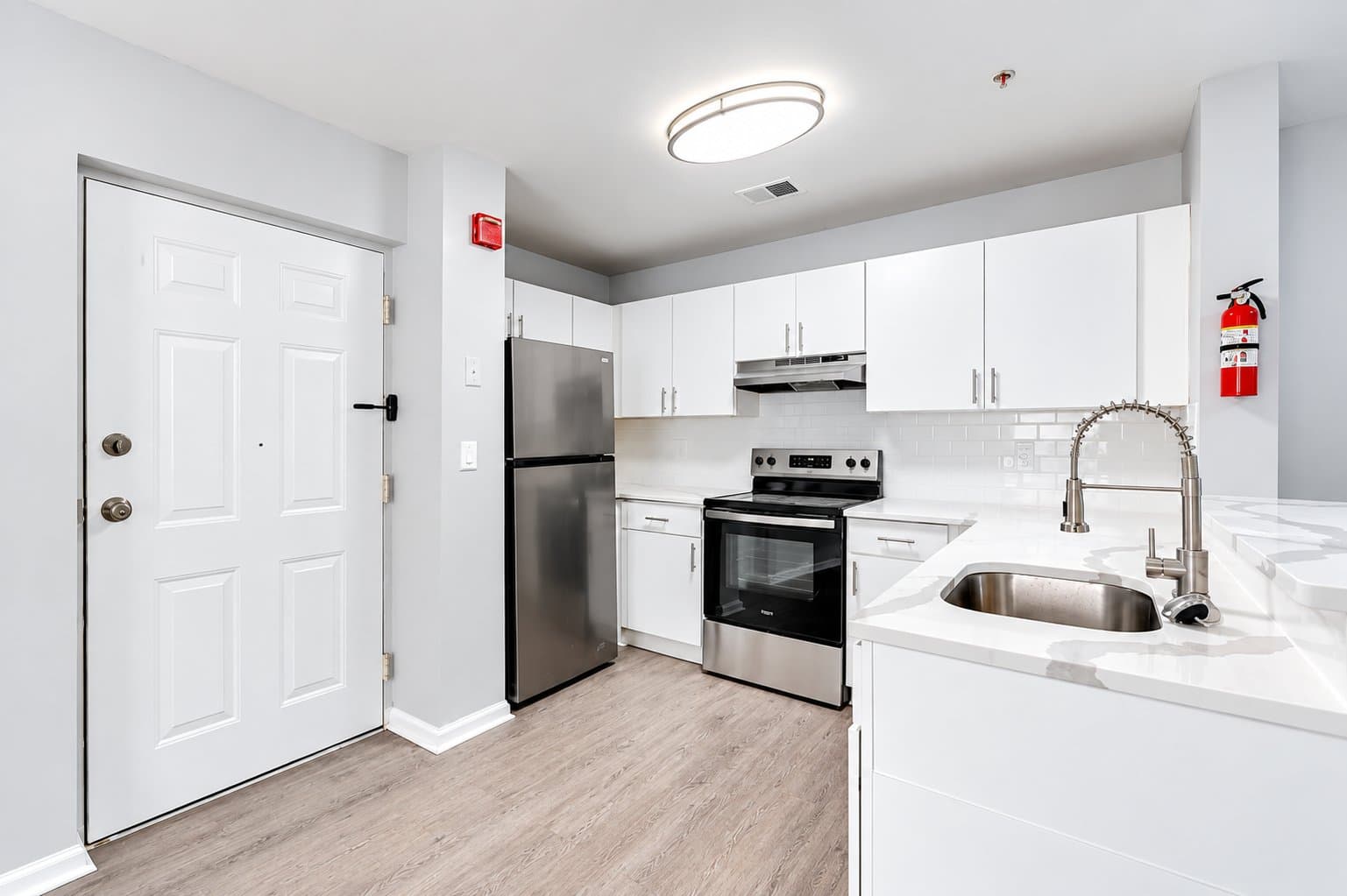 Wilmington Apartment: 225 W 4th St